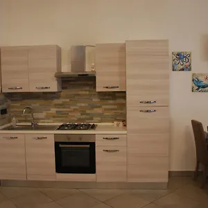https://four-seasons-summer-room.sicilyhotelsitaly.net